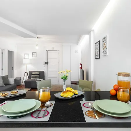 Whome Serenity: Entrecampos Terrace Haven